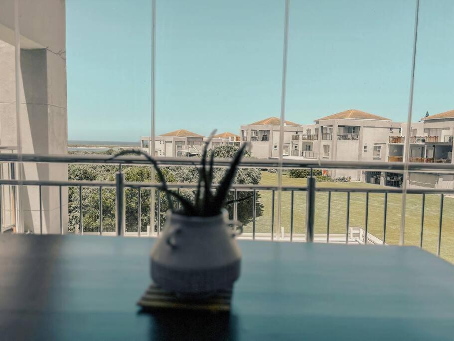 X7 -goose Valley-ocean Views Appartement Plettenbergbaai